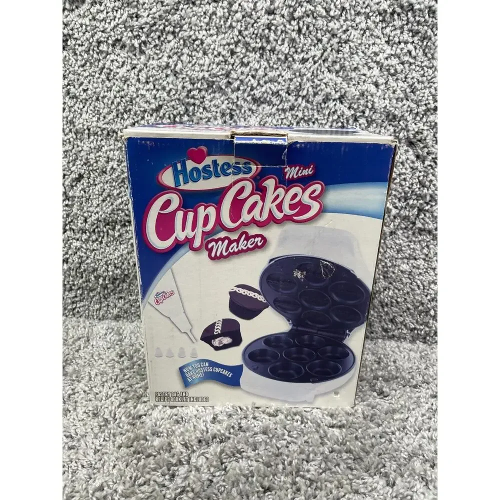 Hostess Mini Cupcakes Maker With Pastry Bag And Recipe Booklet